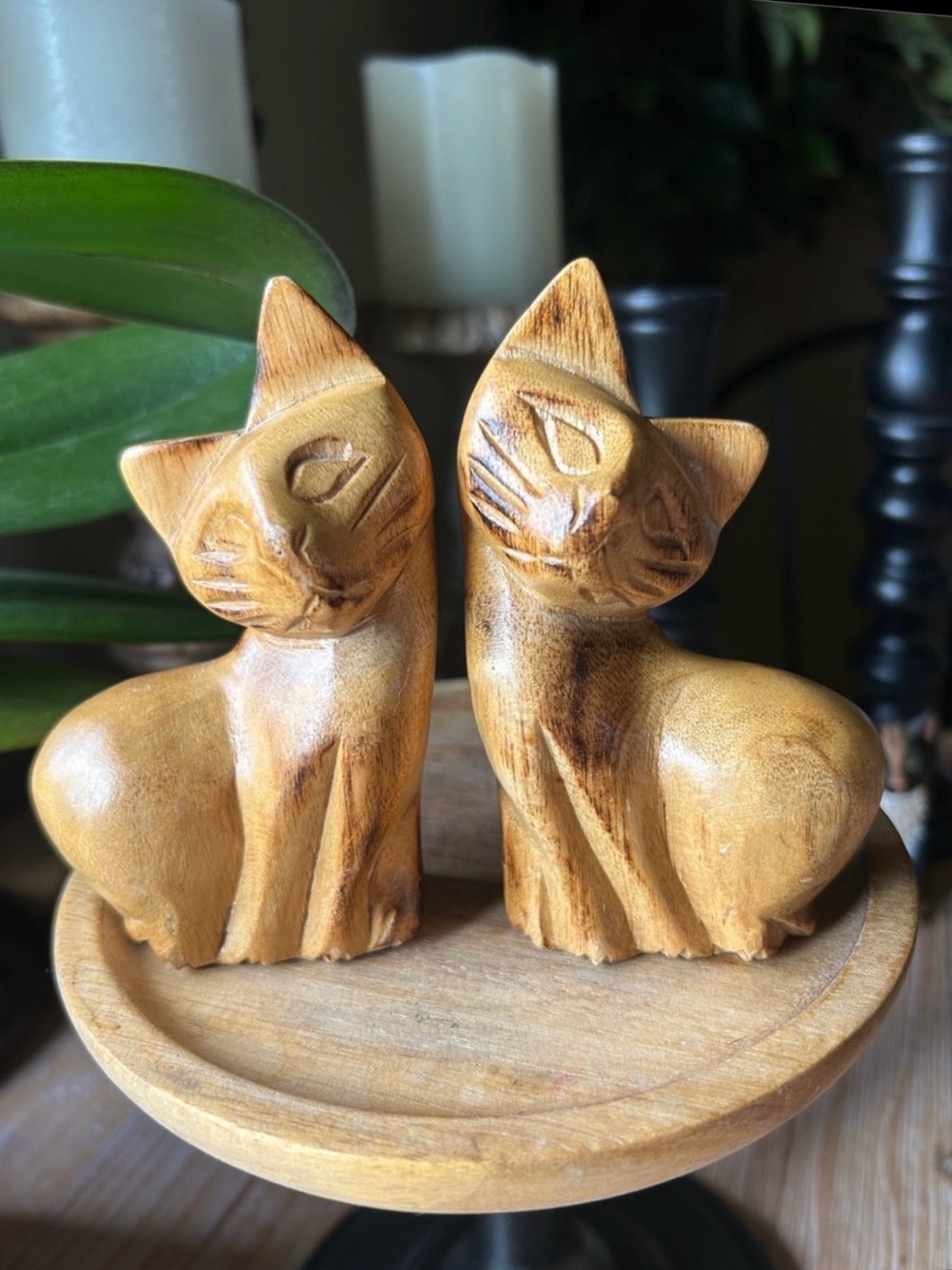 2 Vintage Hand Carved Wooden Siamese Cats Figurines MCM Decor